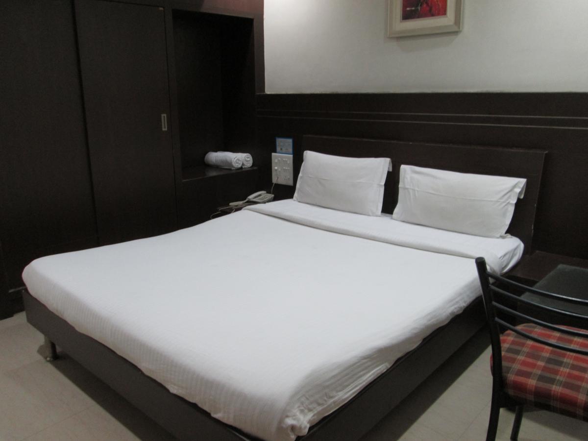 Hotel Imperial Classic Hajdarabad Zewnętrze zdjęcie