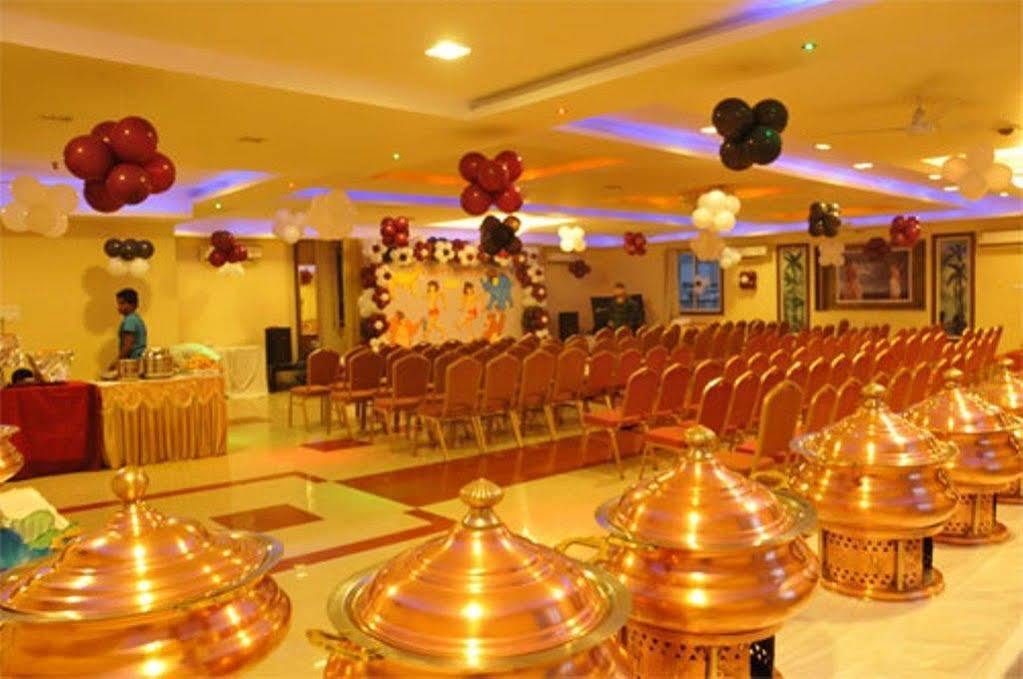 Hotel Imperial Classic Hajdarabad Zewnętrze zdjęcie